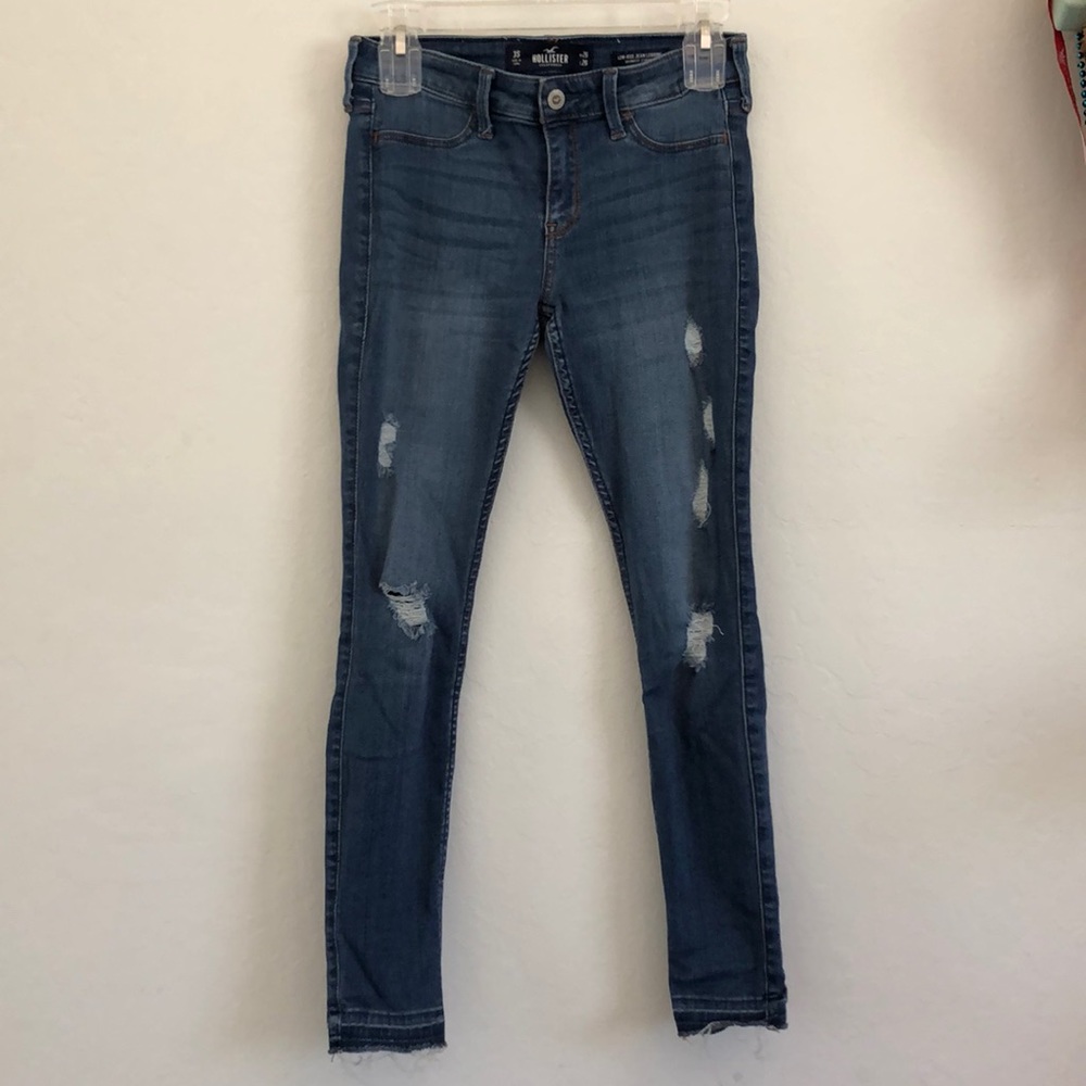 Hollister Distressed Jegging